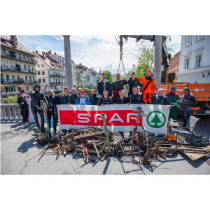 SPAR Slovenia supports the clean-up of the Ljubljanica river